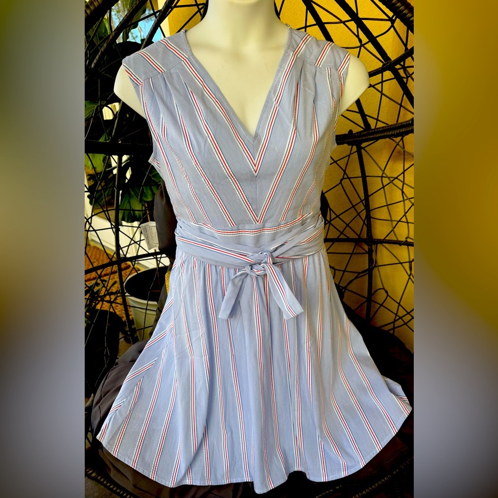 Vineyard Vines Nicholls Stripe Seersucker dress with wrap around belt